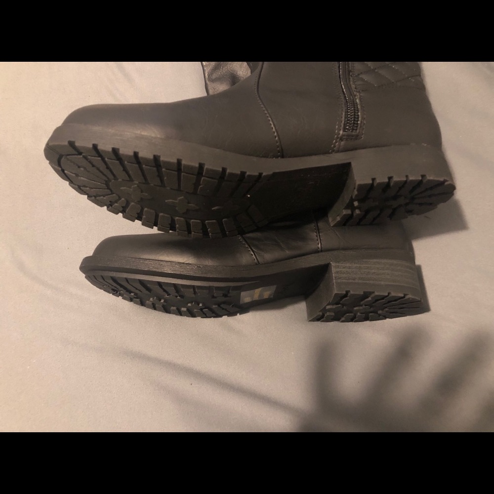 Qupid black knee high boots